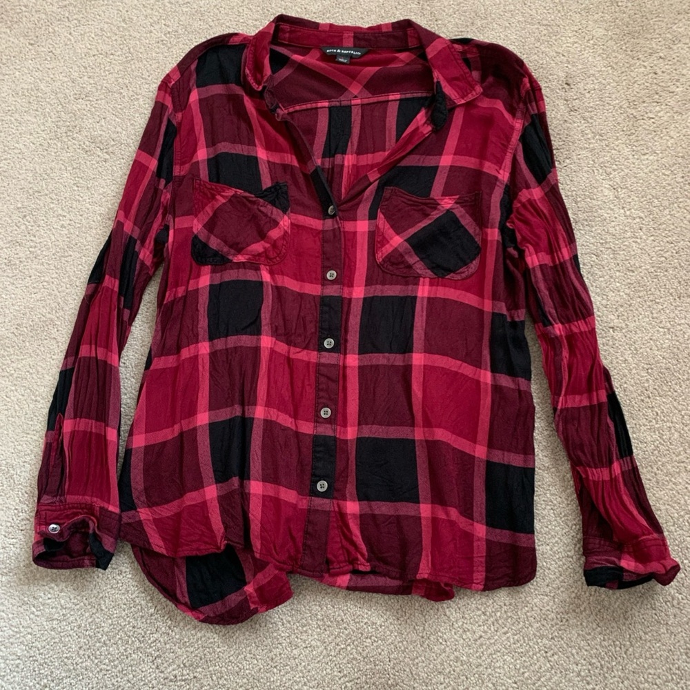 Rock & Republic Dark Pink & Black Plaid Button-Up Shirt size L